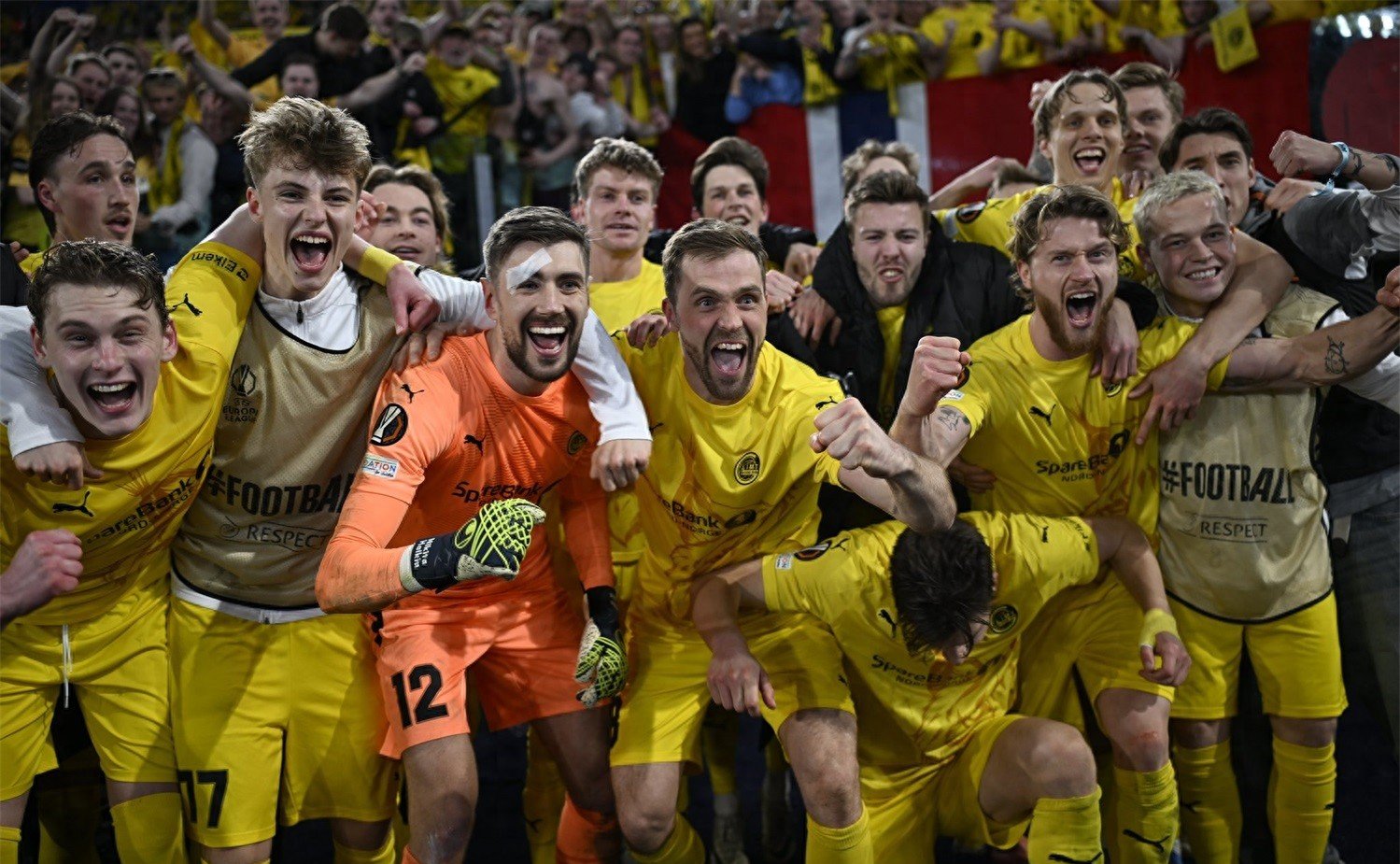 开云中国官网赛地聚焦：欧联加时末段热度飙升；瓦伦西亚调整名单；态度坚定；轮换策略成焦点的简单介绍